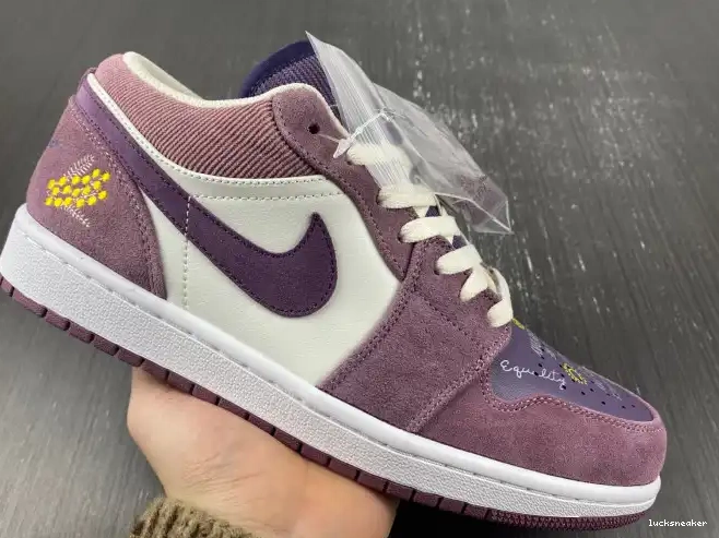 Reps LUCY (W) Unity Jordan Low DR8057-500 1 Air 0518